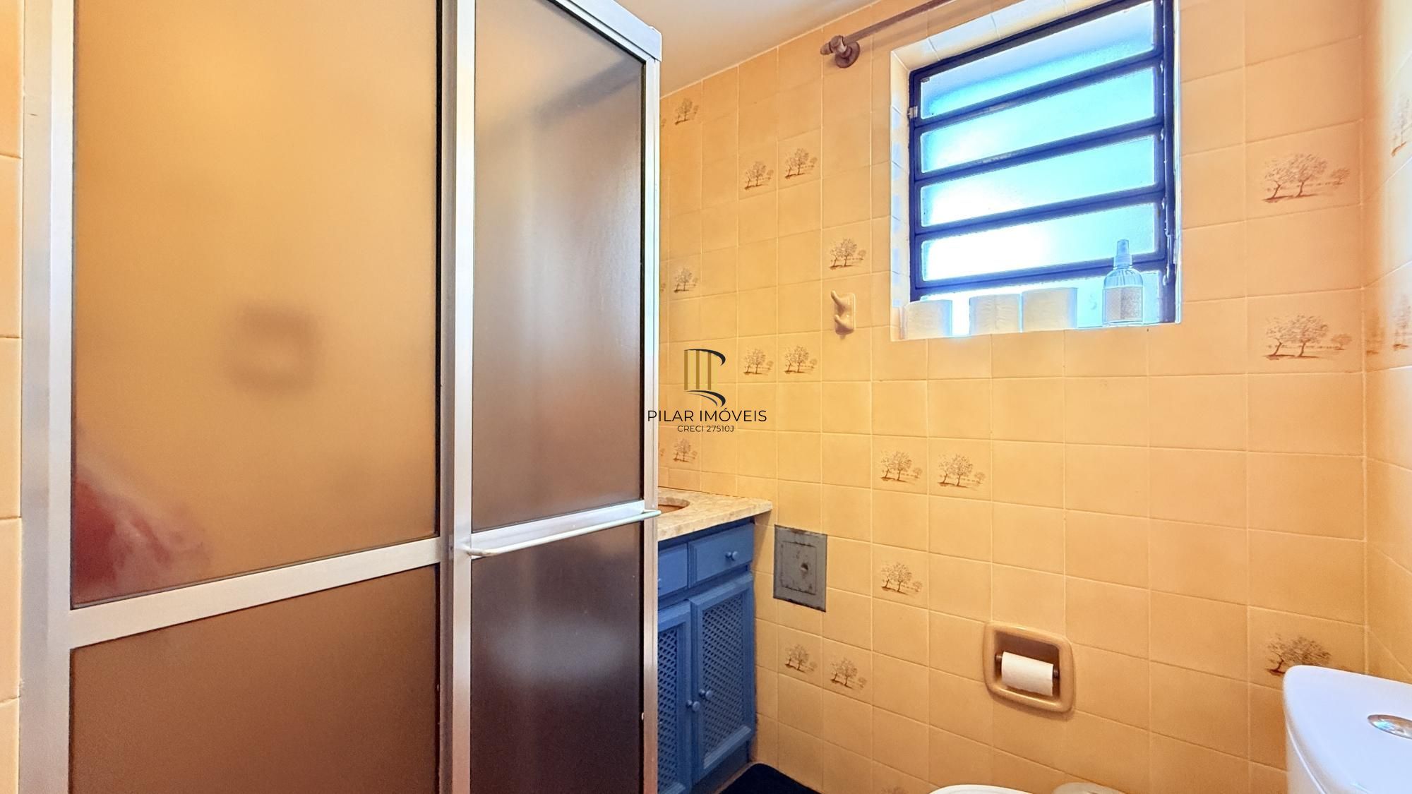 Casa 4 dormitórios no bairro Teresópolis