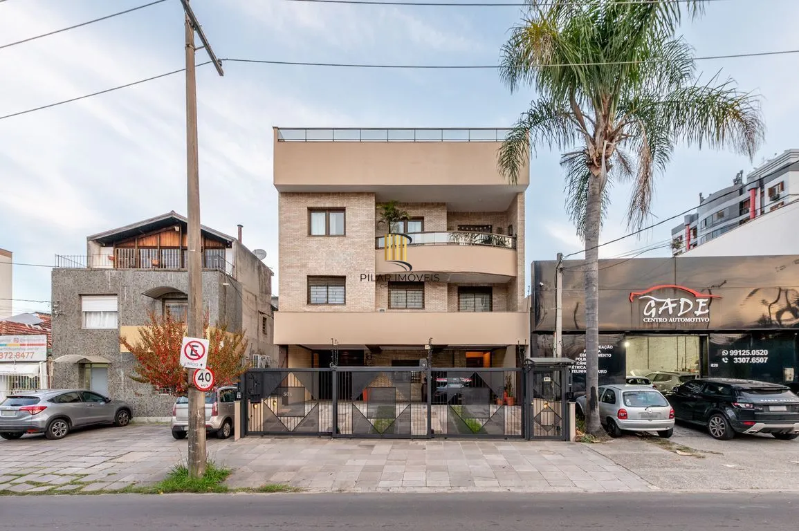 Apartamento de 4 dormitorios á Venda no Passo da Areia - Porto Alegre