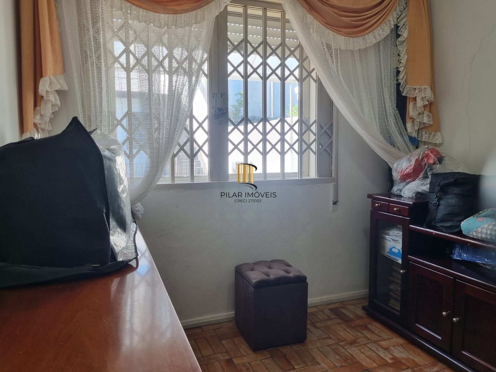 Casa 3 dormitórios no bairro Nonoai