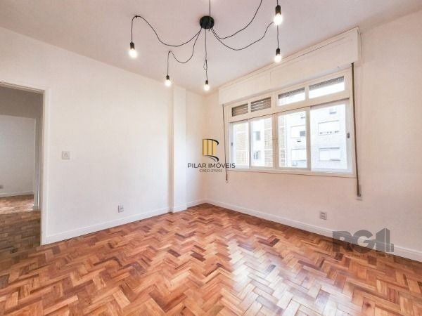 Apartamento de 2 dormitórios na Cidade Baixa!