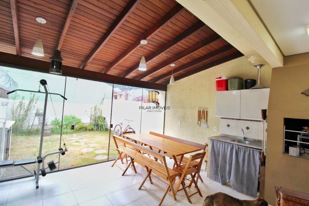 Casa para Venda - 105m², 3 dormitórios, sendo 1 suites, 2 vagas - Aberta dos Morros