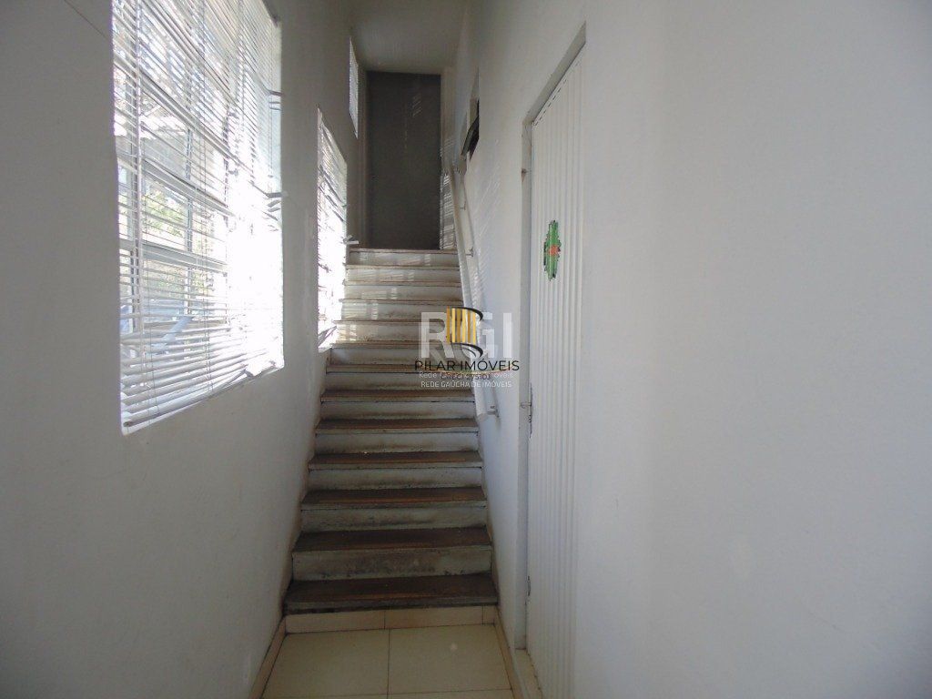 Predio para Venda - 2000m², 0 dormitórios, Teresópolis