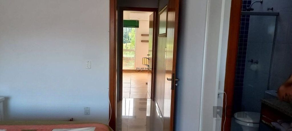Casa com 2 dormitórios no bairro Hípica