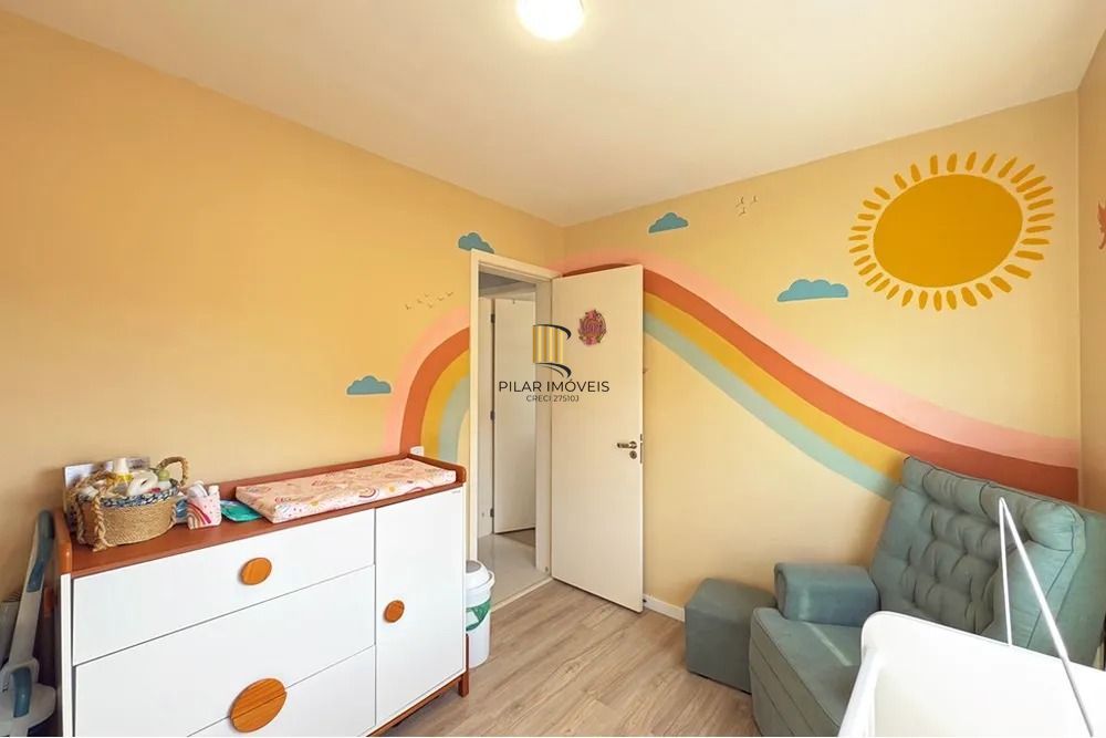 Apartamento de 02 dormitorios com 1 vaga na zona sul de Porto Alegre.