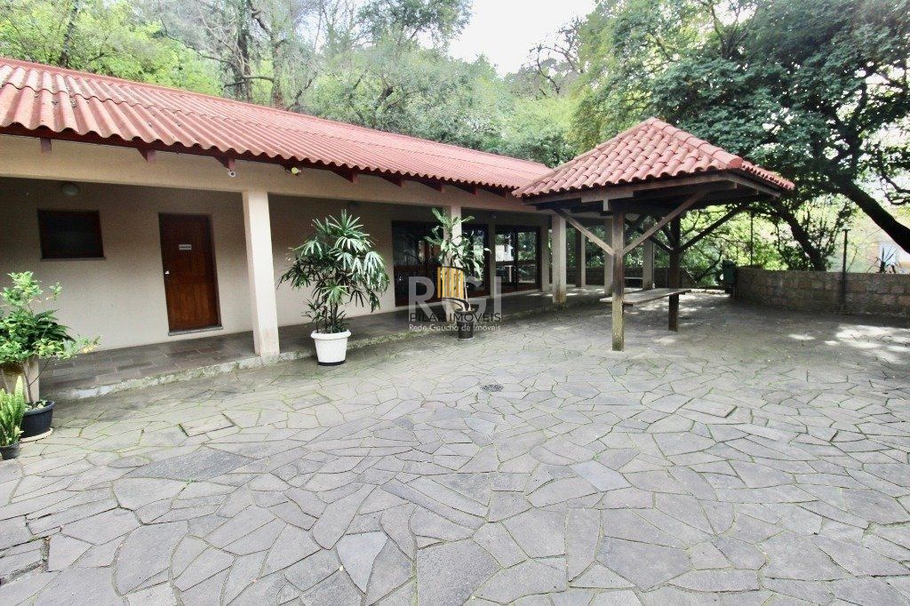 Apartamento para Venda - 71.85m², 2 dormitórios, 1 vaga - Teresópolis