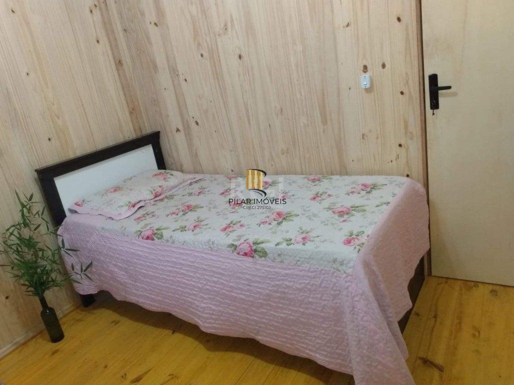 Casa para Venda - 150m², 3 dormitórios, Restinga