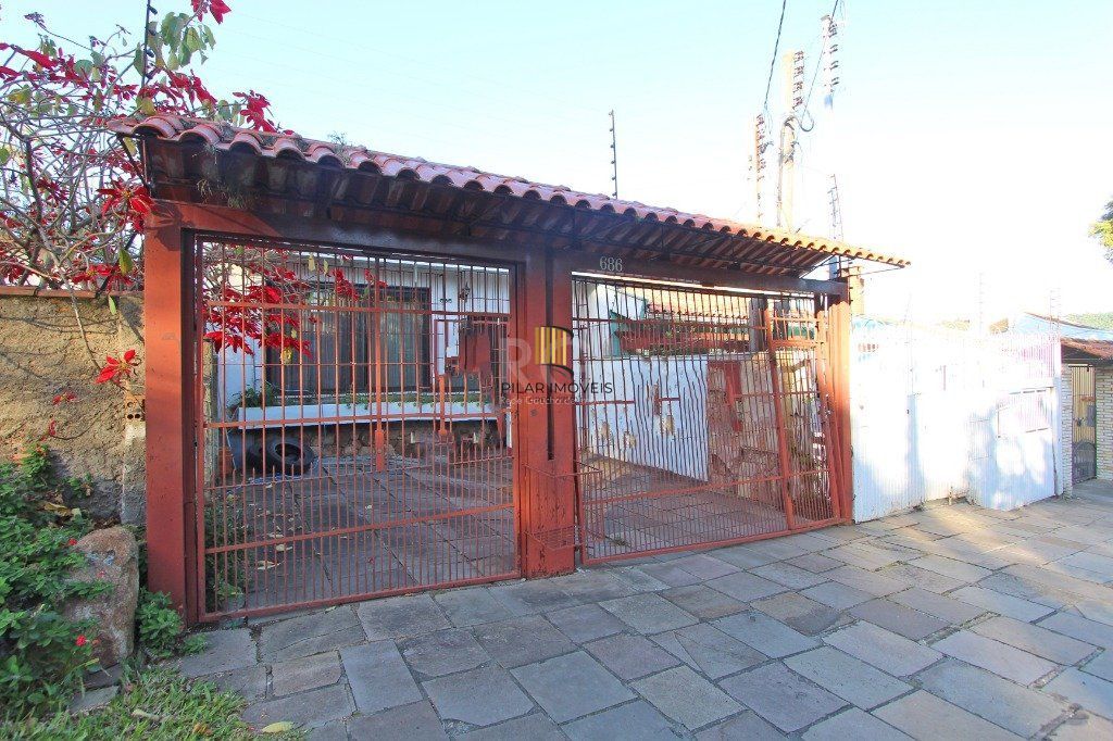Casa para Venda - 160m², 4 dormitórios, sendo 1 suites, 3 vagas - Medianeira - Pilar Imóveis