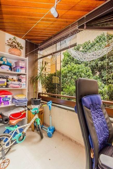 Apartamento 67m² - 2 dormitórios, 1 vaga no bairro Cidade Baixa
