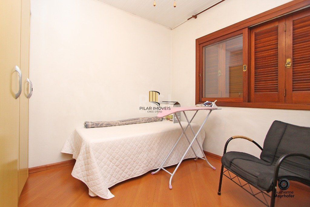 Casa para Venda - 165m², 3 dormitórios, sendo 1 suites, 2 vagas - Medianeira