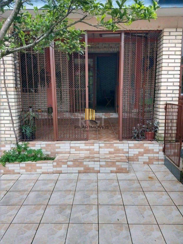 Casa para Venda - 320m², 4 dormitórios, 2 vagas - Vila Nova