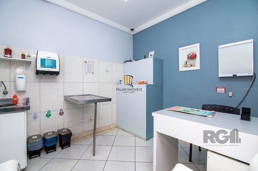 Prédio Comercial no bairro Cavalhada