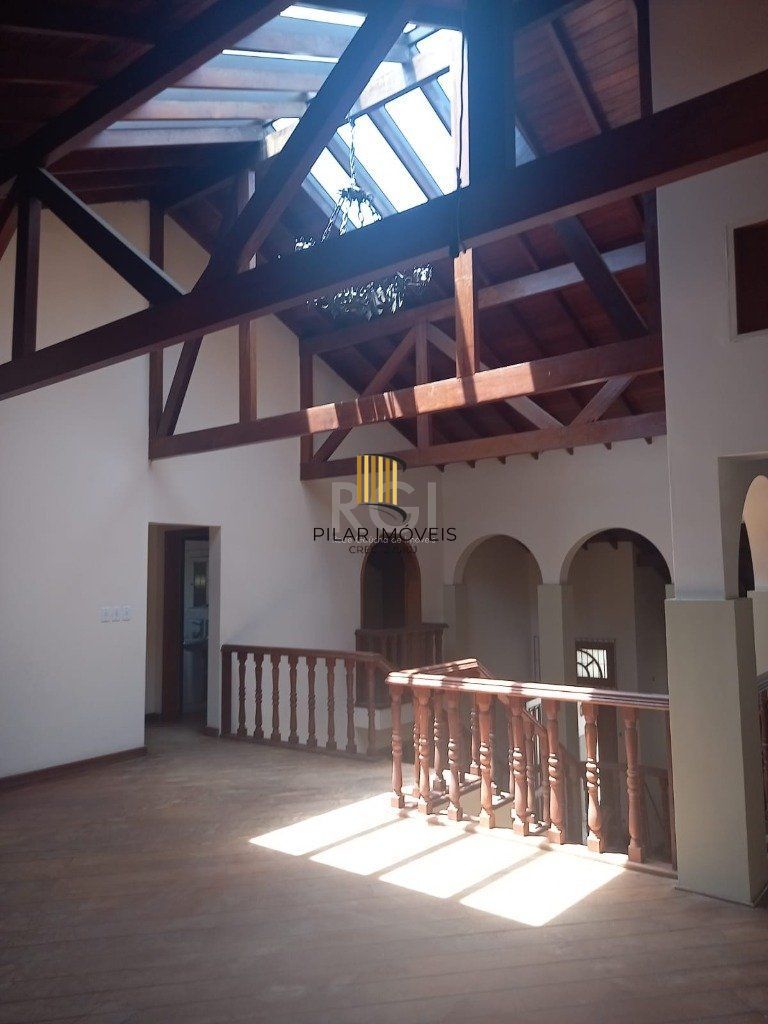 Casa 3 dormitórios no bairro Nonoai