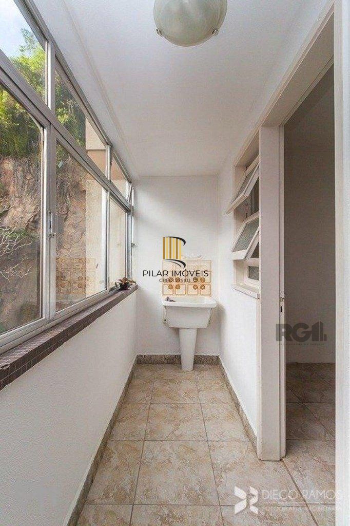 Apartamento 2 dorms à venda Avenida Guaíba, Vila Assunção - Porto Alegre