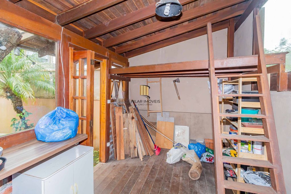 Casa de 3 dormitórios à venda no Bairro Serraria - Porto Alegre