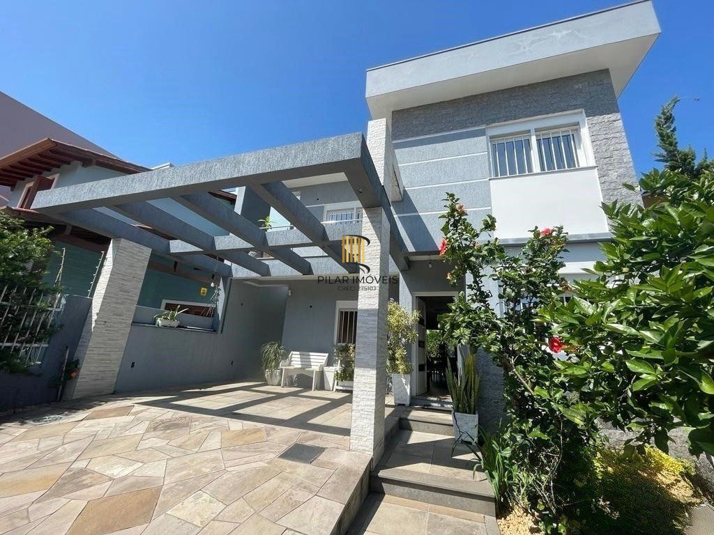 Casa 3 dormitórios no bairro Sarandi - Pilar Imóveis