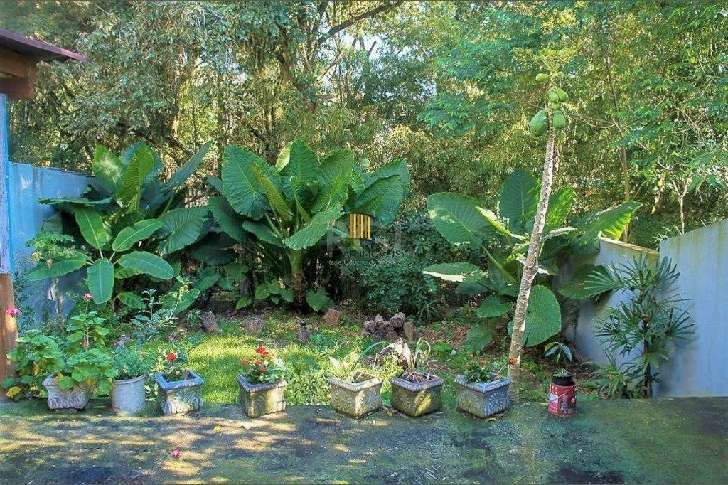 Casa para Venda - 160m², 3 dormitórios, sendo 1 suite, 2 vagas - Teresópolis