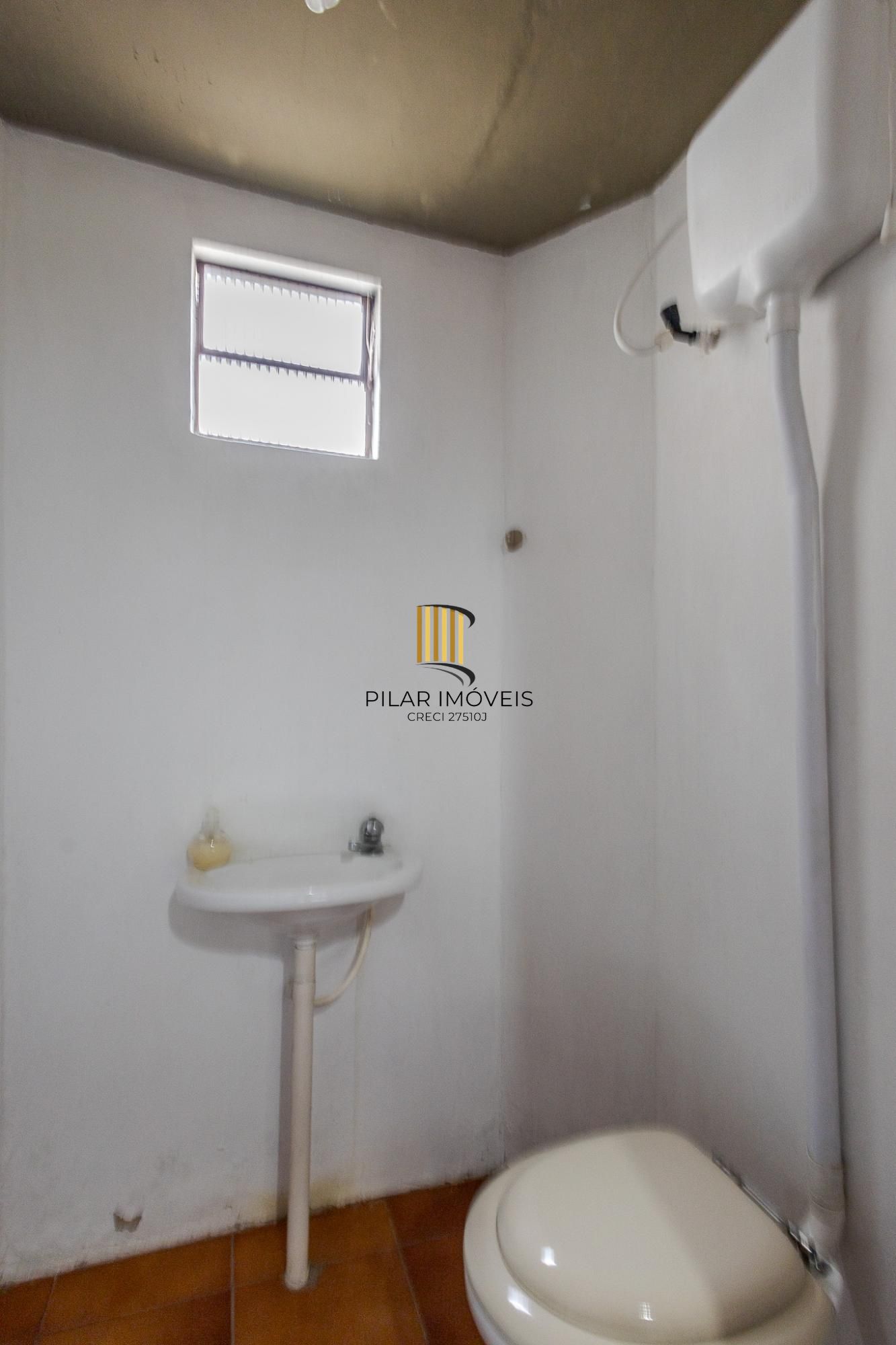 Casa para Venda - 210m², 4 dormitórios, 2 vagas - Petrópolis