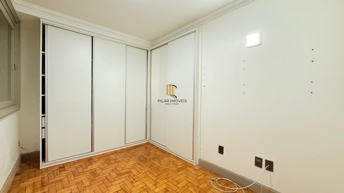 Apartamento de 3 dormitórios à venda em Independência, Porto Alegre