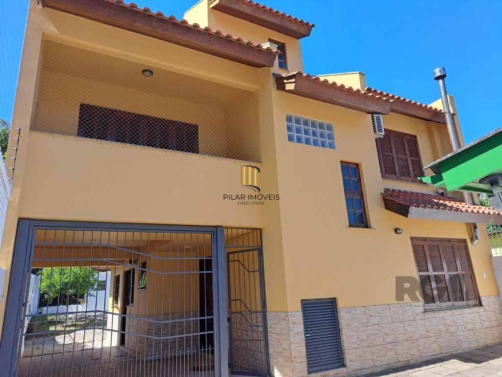 Casa com 5 dormitórios no bairro Jardim Carvalho