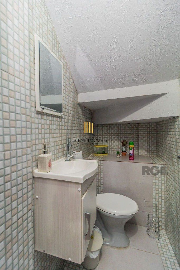 CASA DE 3 DORMITORIOS, BAIRRO Hípica