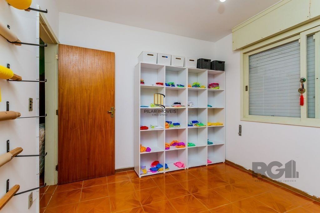 Casa 172m² - 3 dormitórios, 3 vagas no bairro Teresópolis