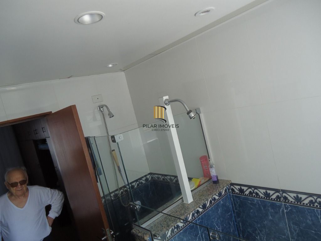 Casa para Venda - 750m², 4 dormitórios, sendo 2 suites, 5 vagas - Santa Tereza
