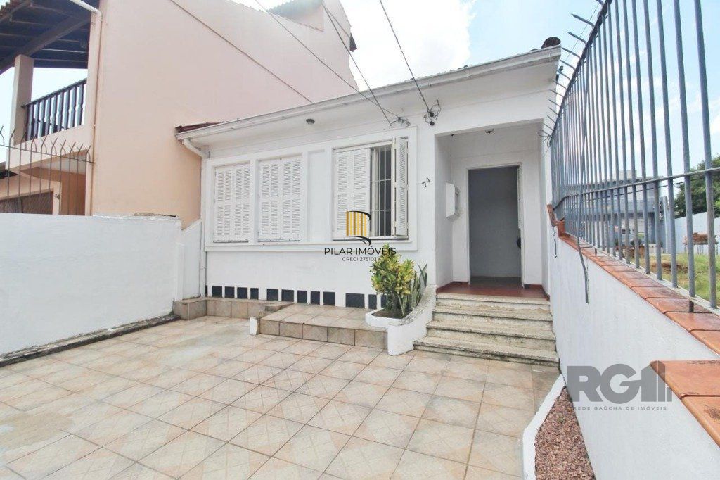 Casa 3 dormitórios no bairro Teresópolis