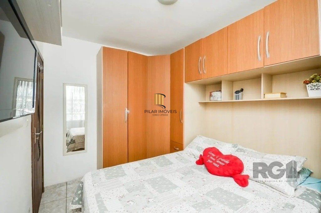 Apartamento de 2 dormitórios no bairro Cristal