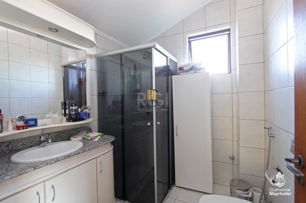 Cobertura para Venda - 350m², 3 dormitórios, sendo 1 suites, 2 vagas - Teresópolis
