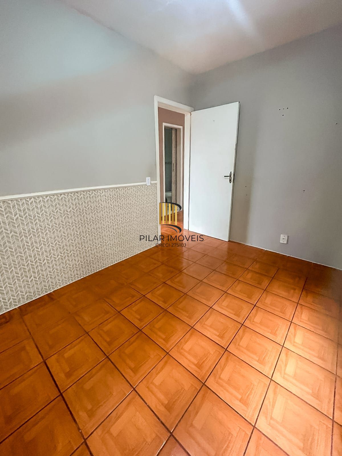 Apartamento 2 dorms bem localizado no bairro Santa Rosa de Lima