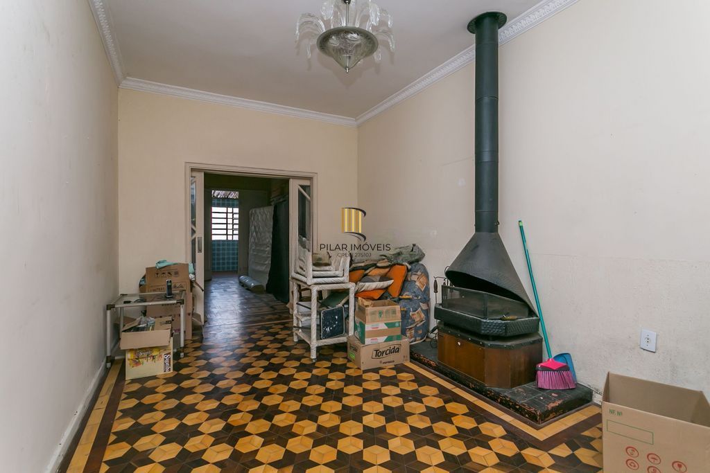 Casa 4 dorms à venda Rua Sinimbú, Petrópolis - Porto Alegre