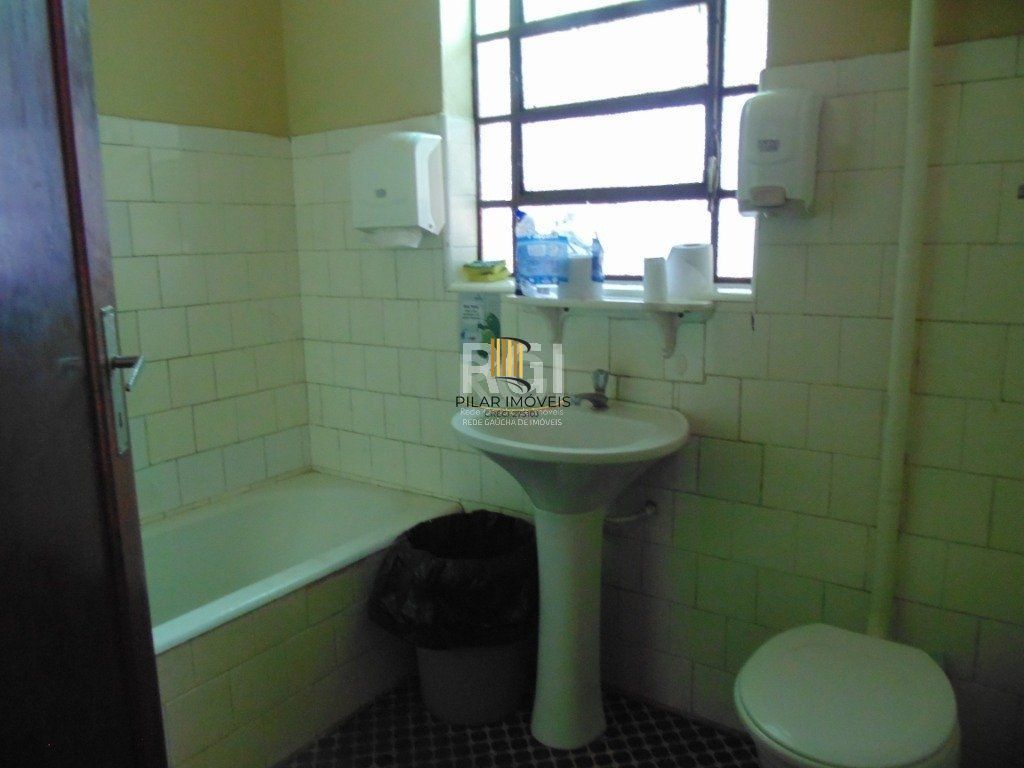 Predio para Venda - 2000m², 0 dormitórios, Teresópolis