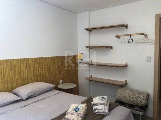 Apartamento 73m²  - mobiliado, 3 dormitórios e 1 suíte no Centro Histórico