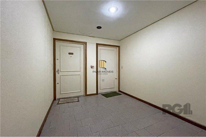 Apartamento para Venda - 77m², 2 dormitórios, 1 vaga - Teresópolis