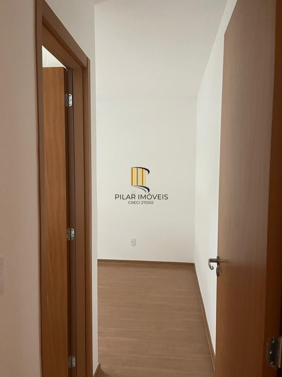 Apartamento 2 dormitórios no bairro Camaquã