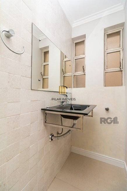 Apartamento 82m² - 2 dormitórios, 1 vaga no bairro Menino Deus