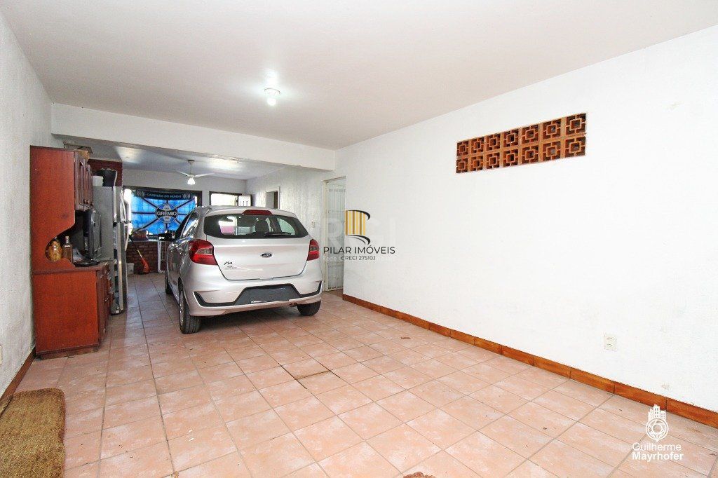 Casa para Venda - 202m², 4 dormitórios, sendo 1 suites, 3 vagas - Petrópolis
