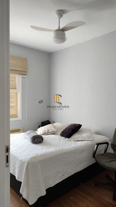 Apartamento 2 dormitórios e vaga rotativa.