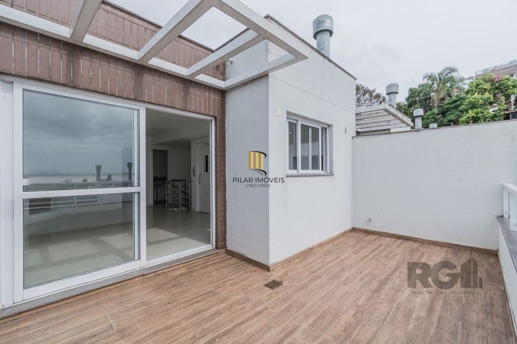 Excelente casa em condomínio de 251m² com 3 suítes e elevador!