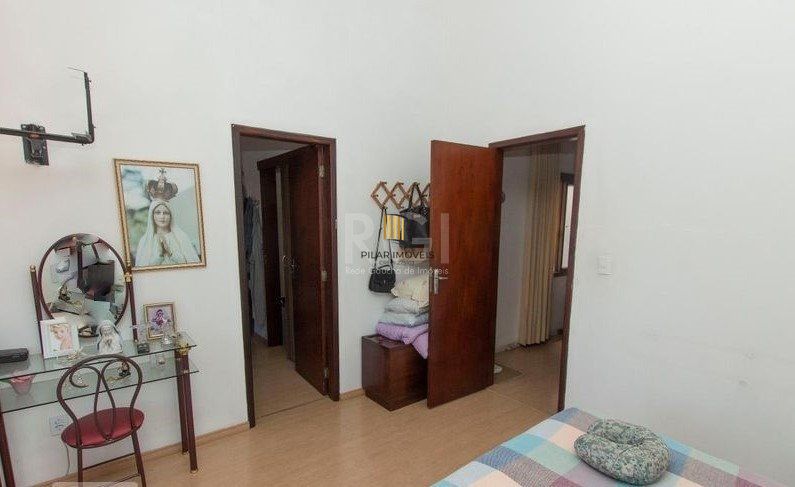 Casa para Venda - 240m², 3 dormitórios, sendo 1 suites, 3 vagas - São Sebastião
