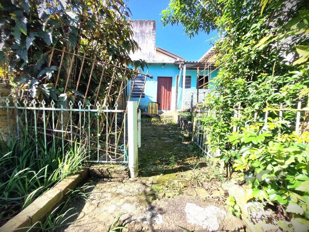 Casa 4 Dormitório(s) Bairro Nonoai