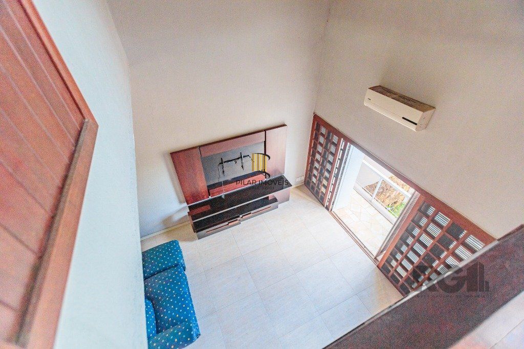 Casa 3 dormitórios no bairro Nonoai
