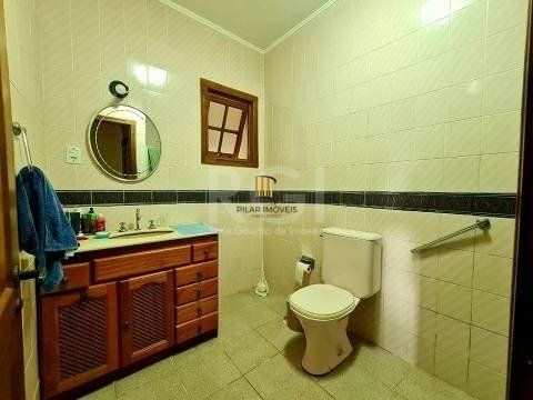 Casa de 388m² com  3 quartos.