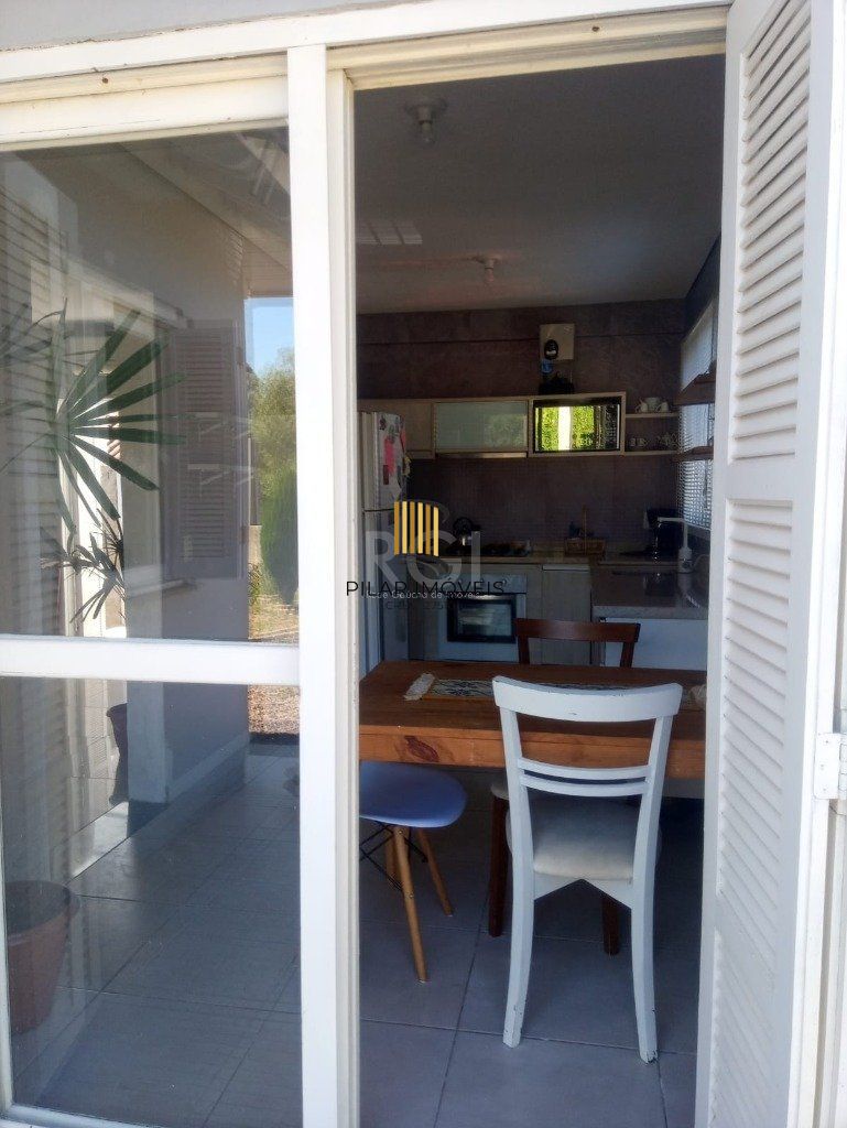 Casa para Venda - 69.98m², 2 dormitórios, 4 vagas - Jardim Dos Lagos