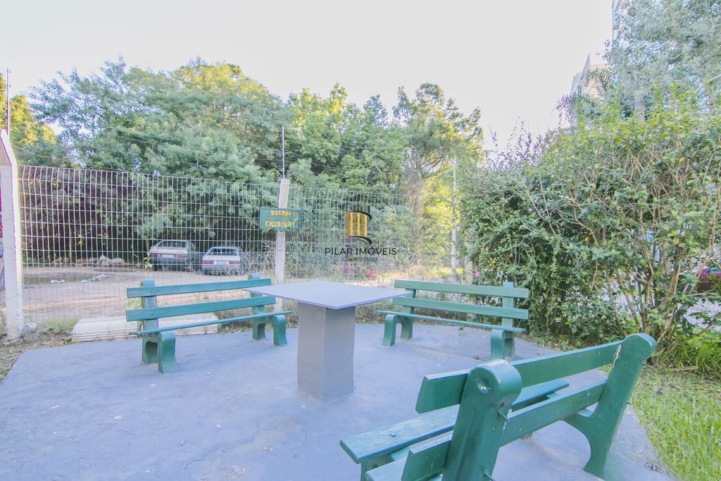 Apartamento 3 dorms à venda Rua Xavier da Cunha, Nonoai - Porto Alegre