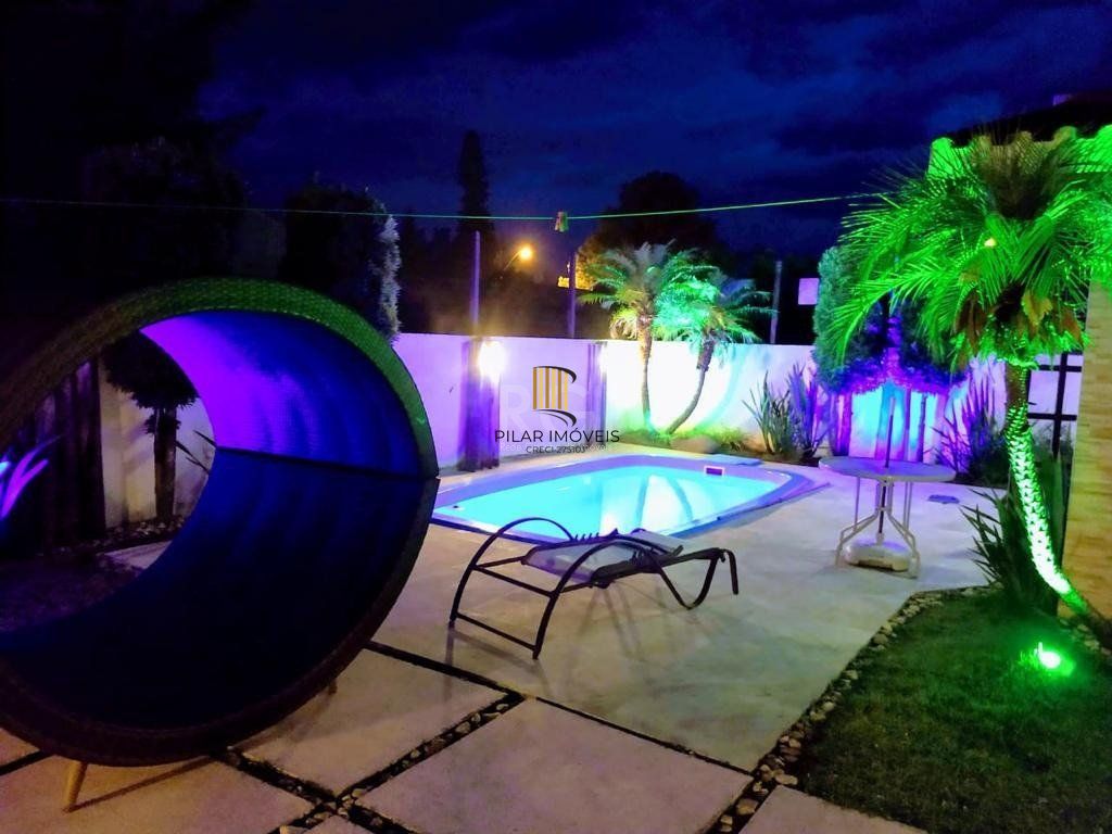 Casa para Venda - 160.78m², 4 dormitórios, sendo 2 suites, 5 vagas - Centro