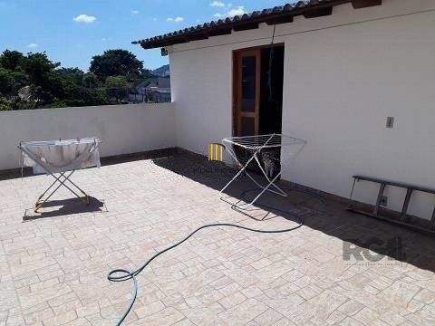 Cobertura 2 dormitórios no bairro Teresópolis