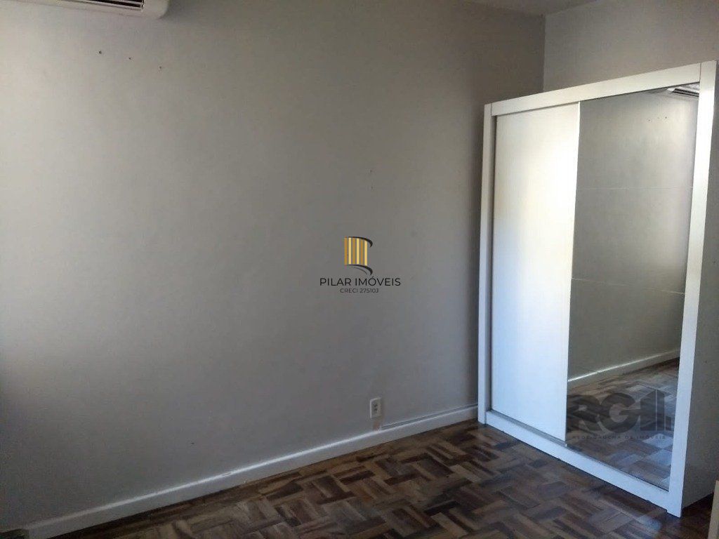 Casa de 168m² - 3 dormitórios, 3 vagas no bairro Nonoai