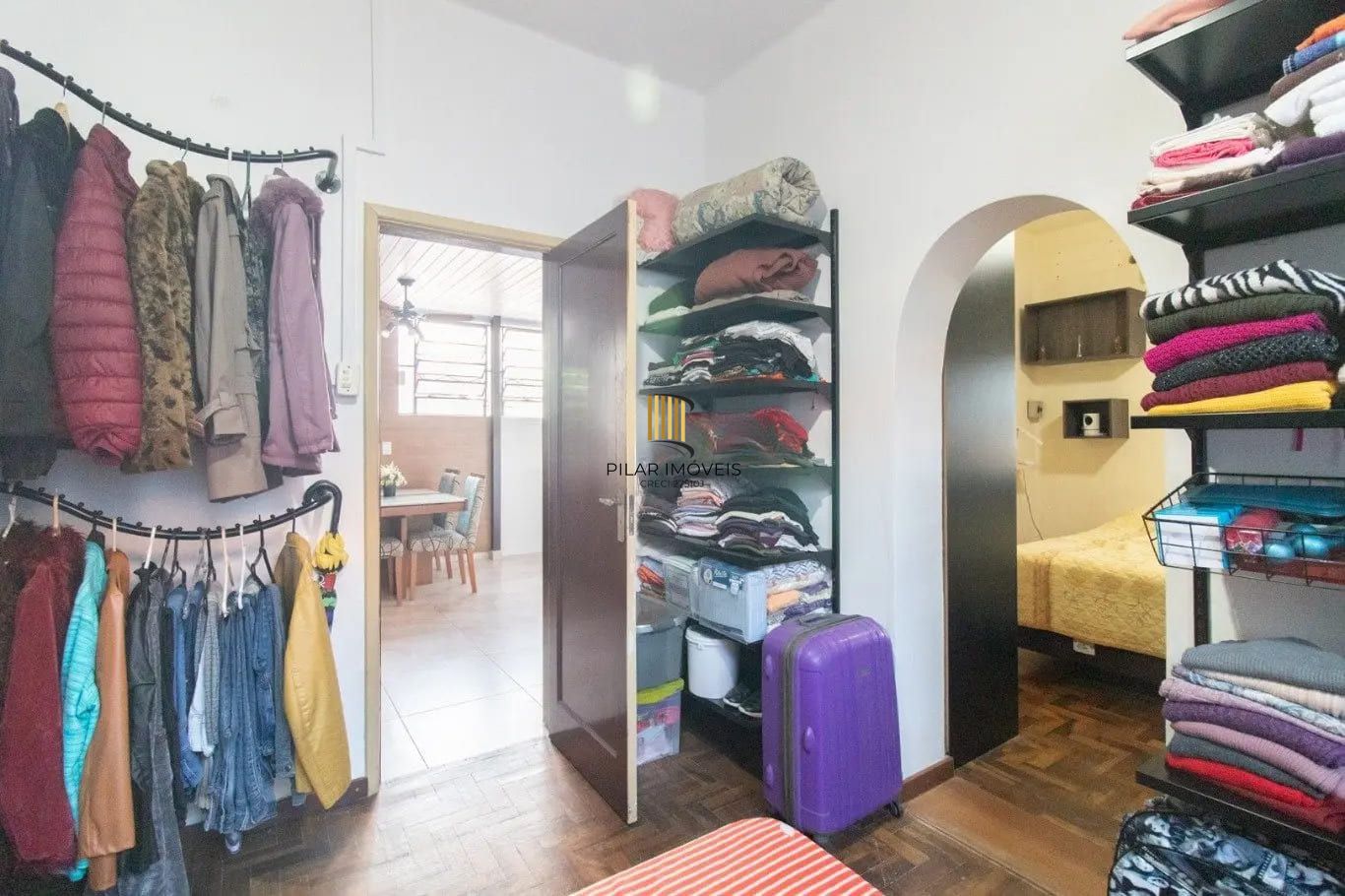 Casa com 4 dormitórios e 175m² à venda no Bairro Santa Tereza