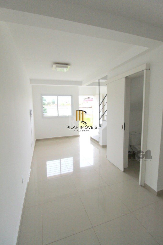 Casa Condominio 2 Dormitório(s) Bairro Nonoai